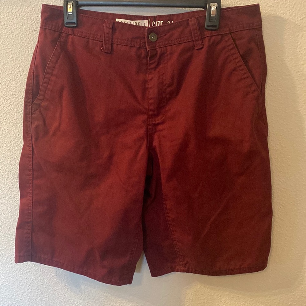 Freeworld red shorts size 31
